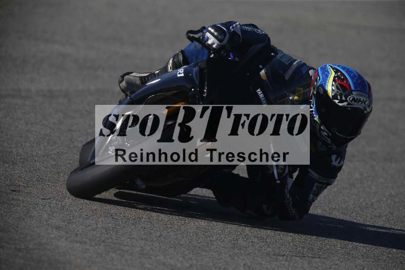 /Archiv-2024/01 26.-28.01.2024 Moto Center Thun Jerez/Gruppe gelb-yellow/ohne